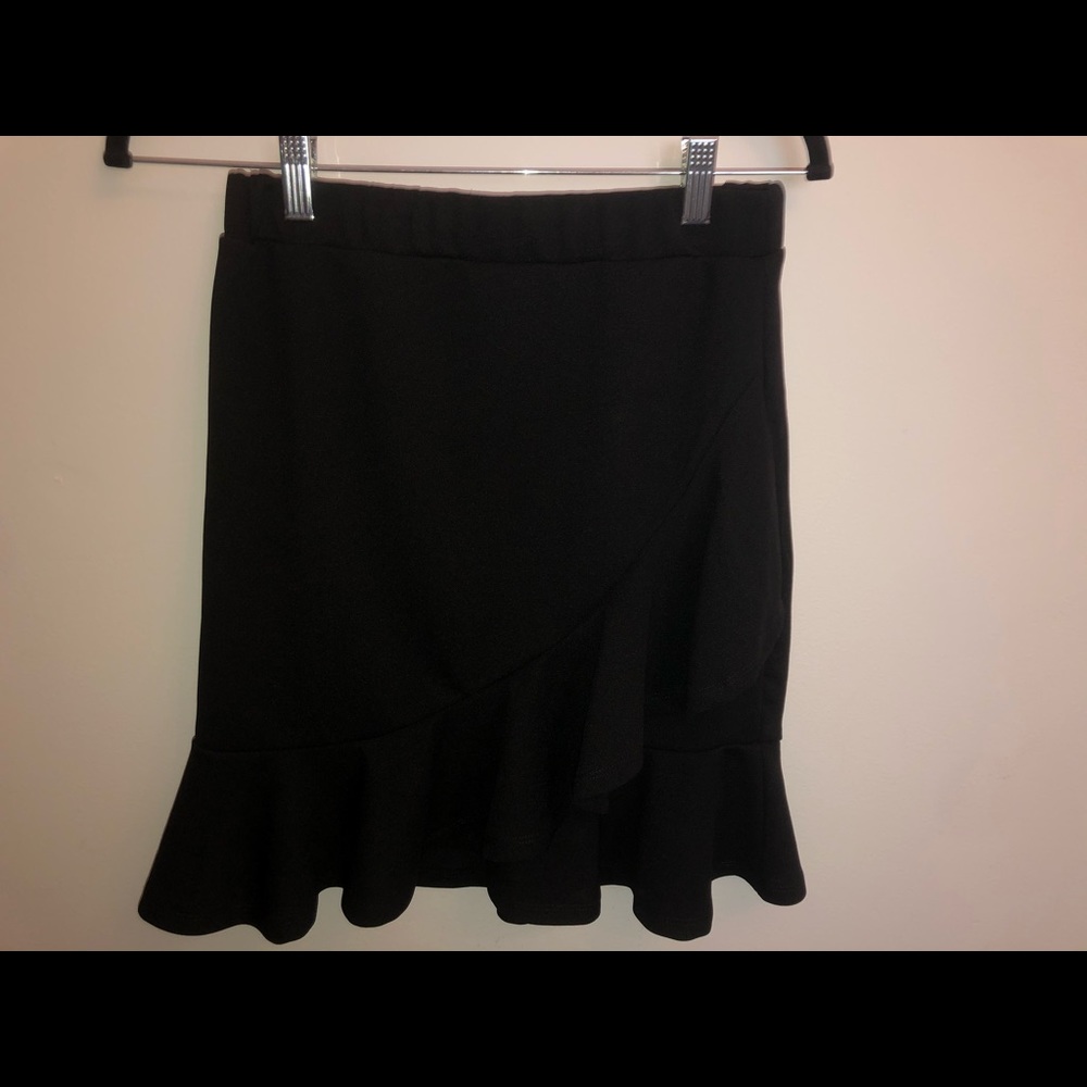 Shein black skirt